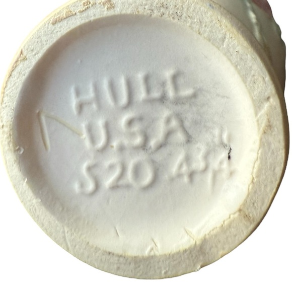 Vintage Flower Mini Pitcher/creamer made by Hull Pottery USA from the 1950s - Picture 3 of 3